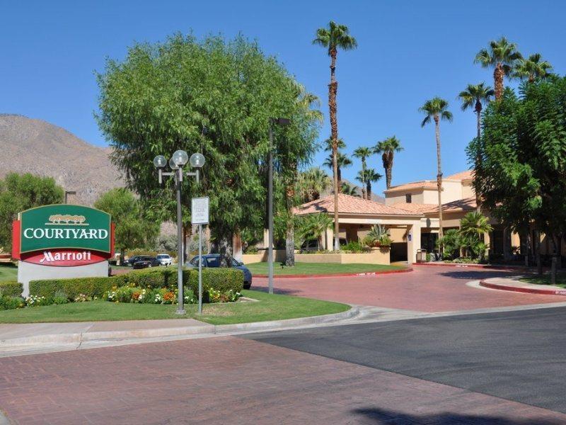 Courtyard By Marriott Palm Springs Hotel Exterior foto